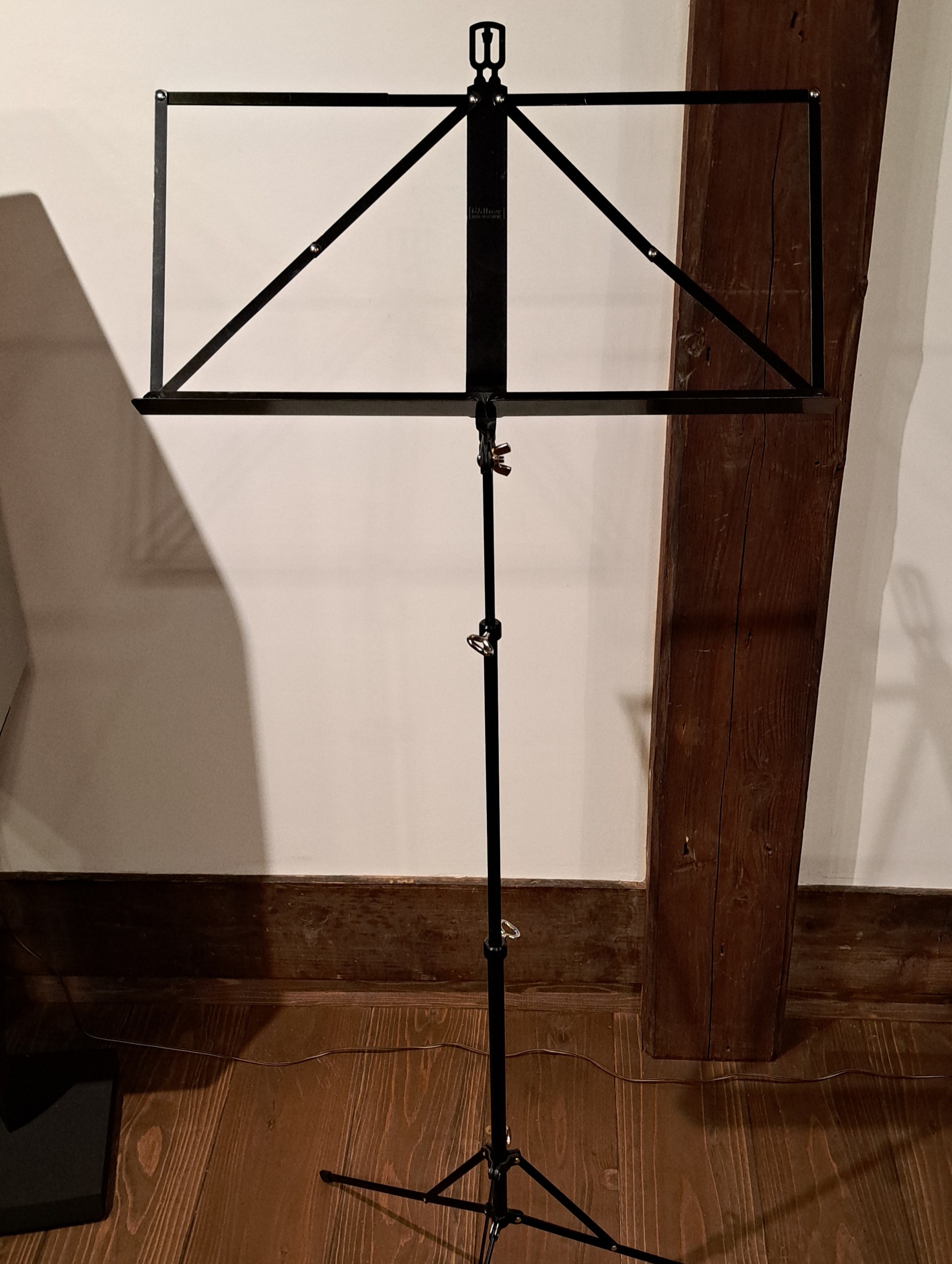 備品（譜面台）